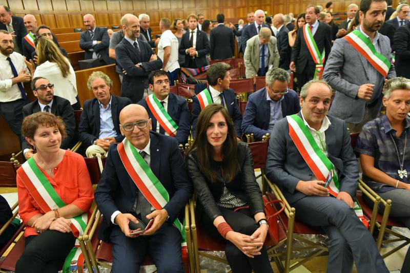 011sportperiferiemezzelanigmt 011sportperiferiemezzelanigmt