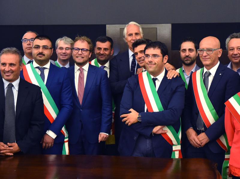 014sportperiferiemezzelanigmt 014sportperiferiemezzelanigmt