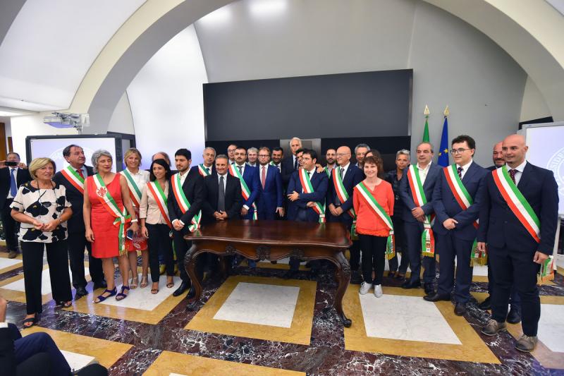 015sportperiferiemezzelanigmt 015sportperiferiemezzelanigmt