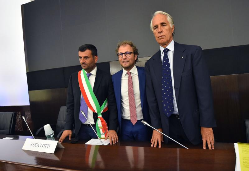 021sportperiferiemezzelanigmt 021sportperiferiemezzelanigmt