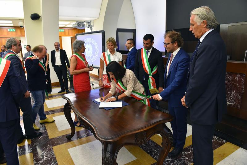 060sportperiferiemezzelanigmt 060sportperiferiemezzelanigmt