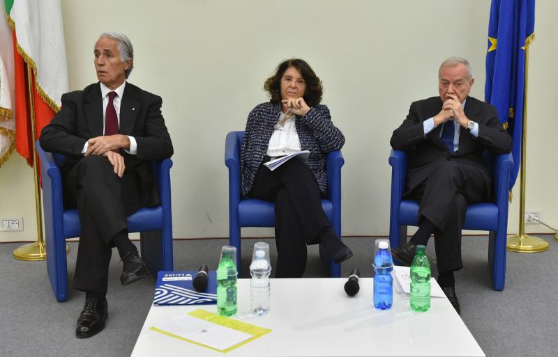 stati generali sport fine foto mezzelani-pagliaricci gmt696 stati generali sport fine foto mezzelani-pagliaricci gmt696