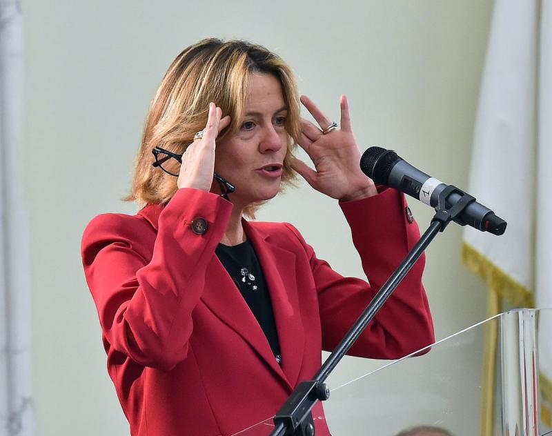 stati generali sport rosso  foto mezzelani-pagliaricci gmt628 stati generali sport rosso  foto mezzelani-pagliaricci gmt628