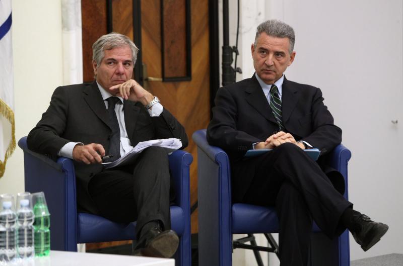 stati generali sport nero  foto mezzelani-pagliaricci gmt434 stati generali sport nero  foto mezzelani-pagliaricci gmt434