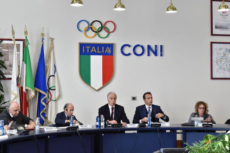 018 giunta coni mezzelani gmt 018 giunta coni mezzelani gmt