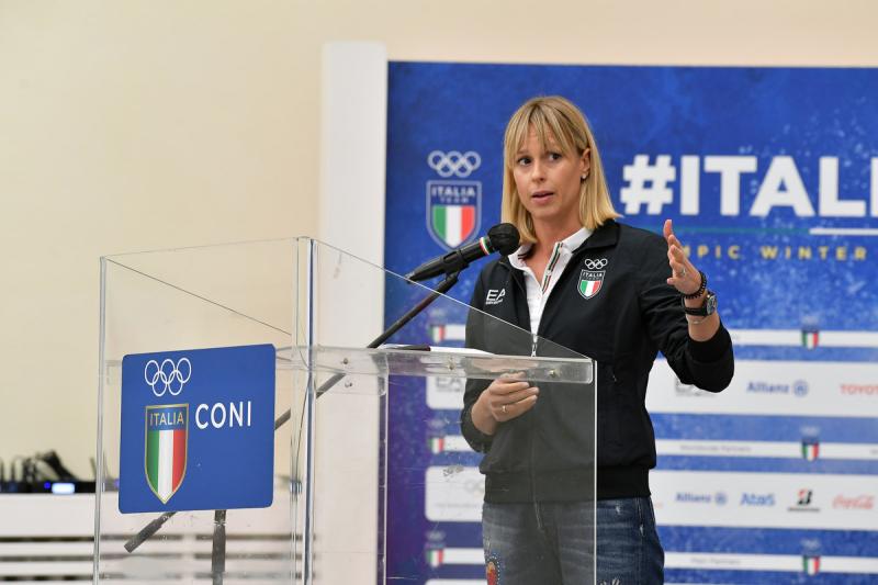 stronger toghether Foto Mezzelani GMT028 stronger toghether Foto Mezzelani GMT028