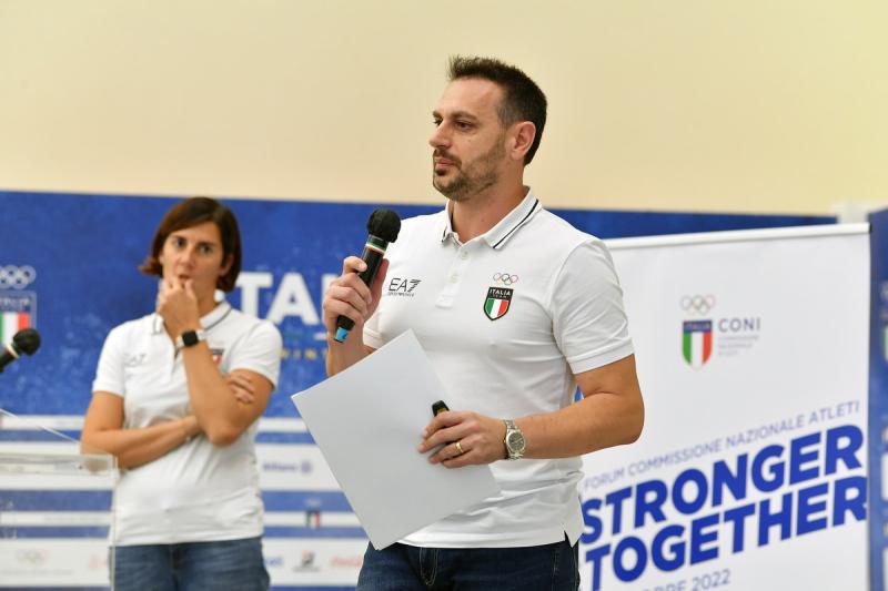 stronger toghether Foto Mezzelani GMT037 stronger toghether Foto Mezzelani GMT037