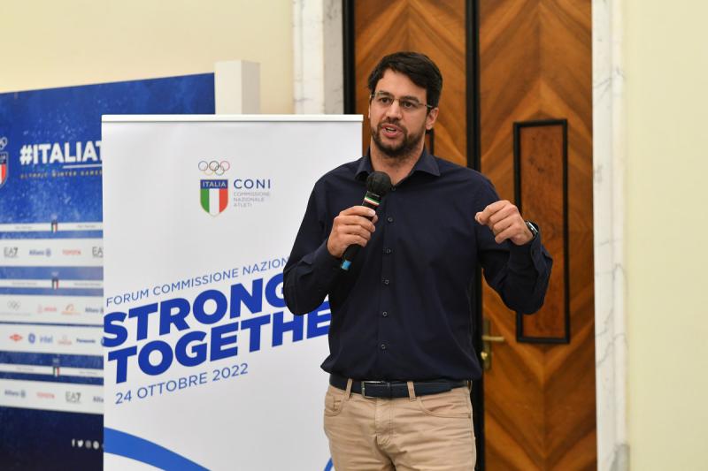 stronger toghether Foto Mezzelani GMT142 stronger toghether Foto Mezzelani GMT142