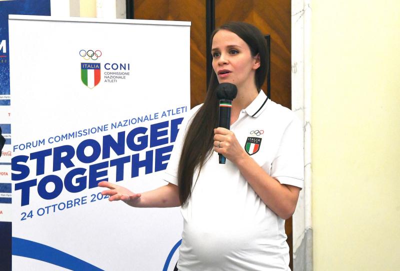 stronger toghether Foto Mezzelani GMT216 stronger toghether Foto Mezzelani GMT216