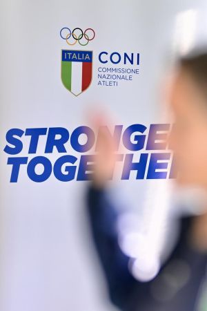 coni cnx128433px