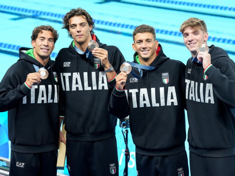 bronzo nuoto staffetta ux100m stile libero sfb04159 copia simone ferraro ph bronzo nuoto staffetta ux100m stile libero sfb04159 copia simone ferraro ph