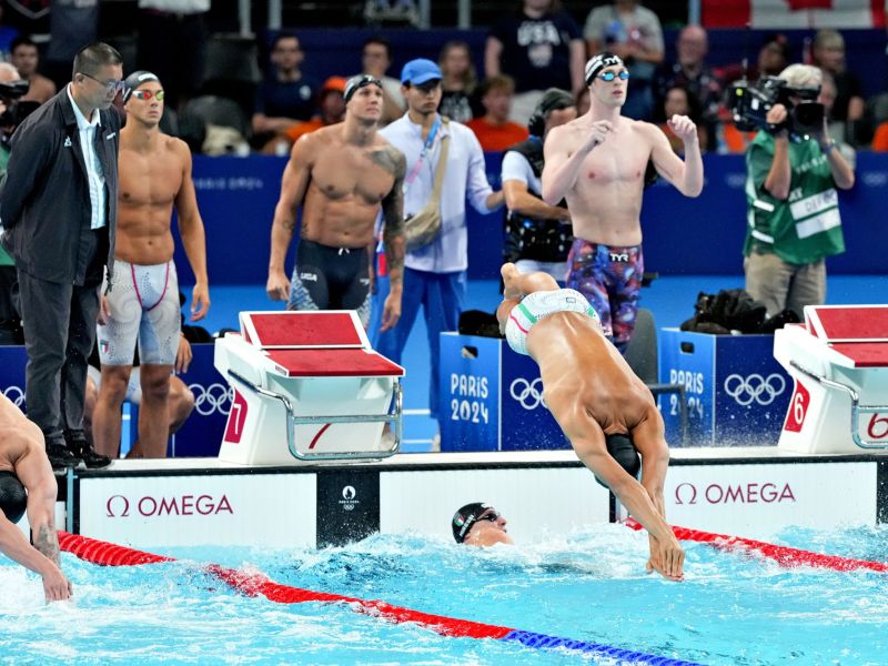 bronzo nuoto staffetta ux100m stile libero sfe07015 copia simone ferraro ph bronzo nuoto staffetta ux100m stile libero sfe07015 copia simone ferraro ph