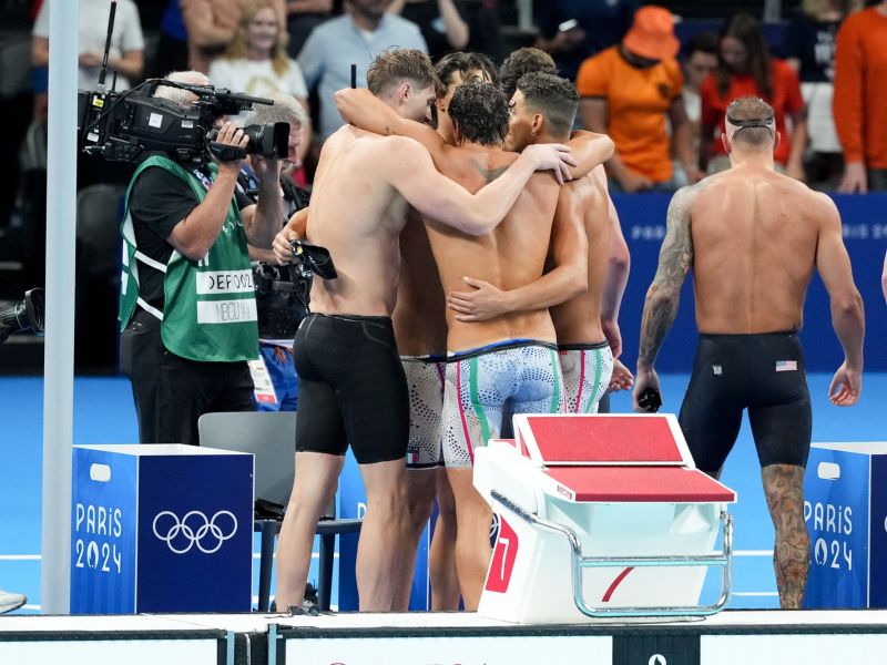 bronzo nuoto staffetta ux100m stile libero sfe07891 copia simone ferraro ph bronzo nuoto staffetta ux100m stile libero sfe07891 copia simone ferraro ph
