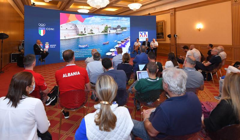 Taranto 26 conferenza foto Simone Ferraro SFA_7664 copia Taranto 26 conferenza foto Simone Ferraro SFA_7664 copia