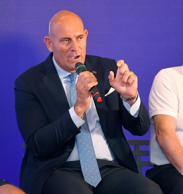 Taranto 26 conferenza foto Simone Ferraro SFA_7707 copia Taranto 26 conferenza foto Simone Ferraro SFA_7707 copia