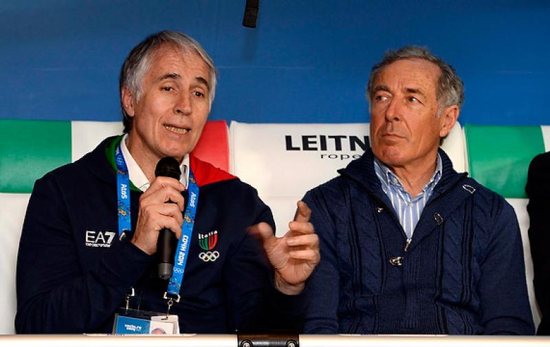 tavrotondaferrarogmt010 tavrotondaferrarogmt010