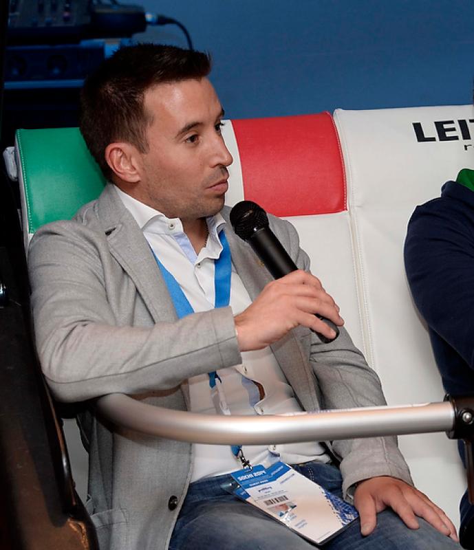 tavrotondaferrarogmt020 tavrotondaferrarogmt020