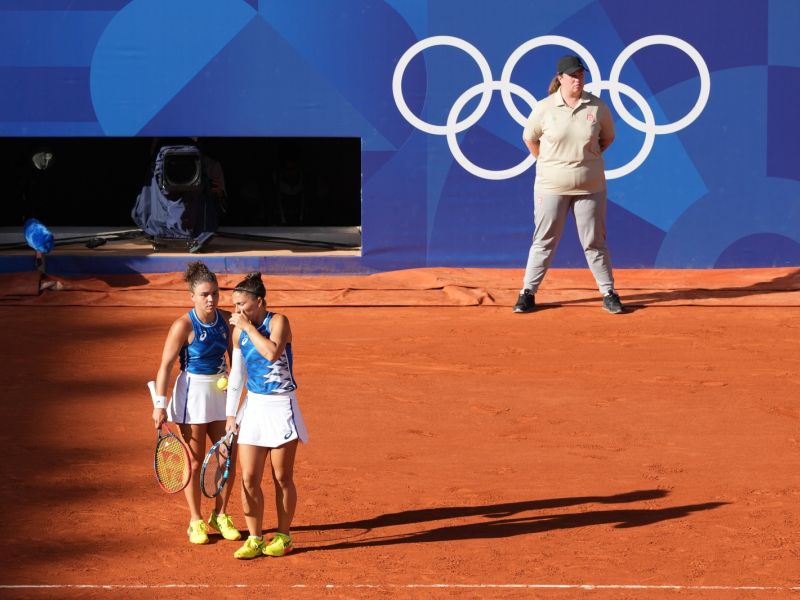 oro tennis doppio errani sara   paolini jasmine ita vs andreeva mirra   shnaider diana ain sfb02788 simone ferraro ph oro tennis doppio errani sara   paolini jasmine ita vs andreeva mirra   shnaider diana ain sfb02788 simone ferraro ph