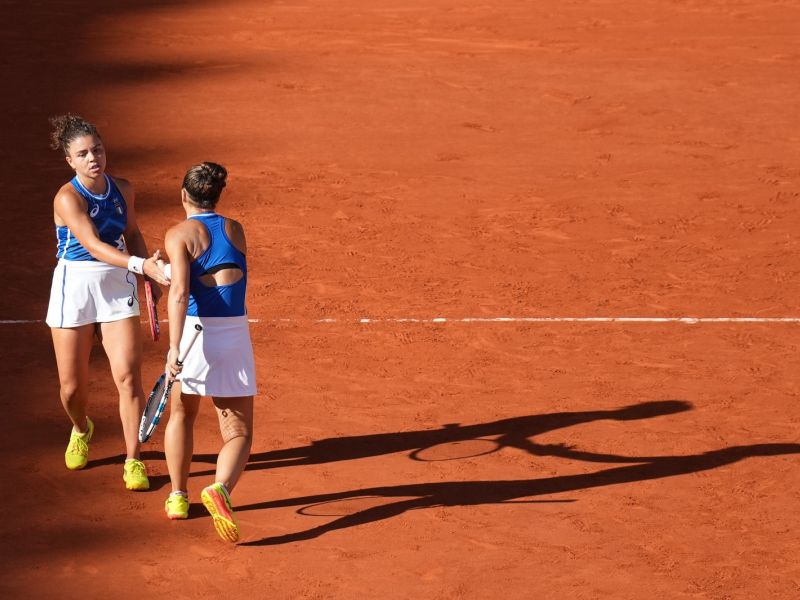 oro tennis doppio errani sara   paolini jasmine ita vs andreeva mirra   shnaider diana ain sfe08755 simone ferraro ph oro tennis doppio errani sara   paolini jasmine ita vs andreeva mirra   shnaider diana ain sfe08755 simone ferraro ph