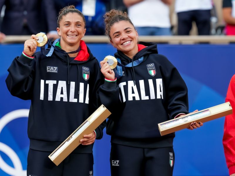 oro tennis doppio errani sara   paolini jasmine ita vs andreeva mirra   shnaider diana ain sfe00979 copia simone ferraro ph oro tennis doppio errani sara   paolini jasmine ita vs andreeva mirra   shnaider diana ain sfe00979 copia simone ferraro ph