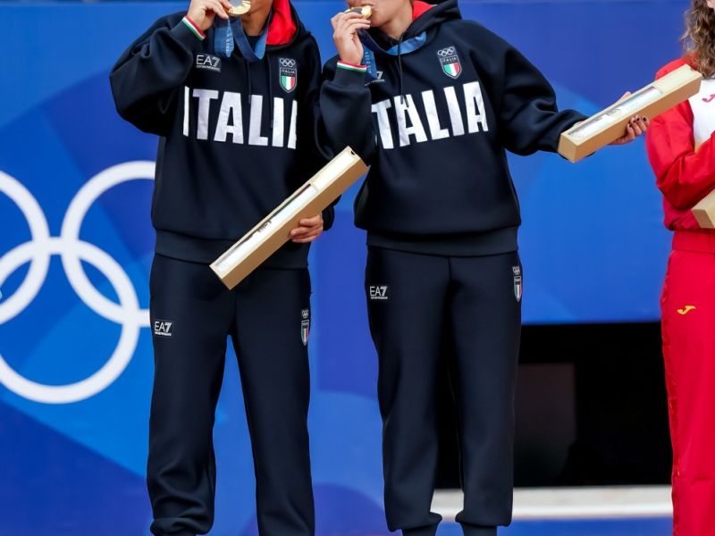 oro tennis doppio errani sara   paolini jasmine ita vs andreeva mirra   shnaider diana ain sfe01061 copia simone ferraro ph oro tennis doppio errani sara   paolini jasmine ita vs andreeva mirra   shnaider diana ain sfe01061 copia simone ferraro ph