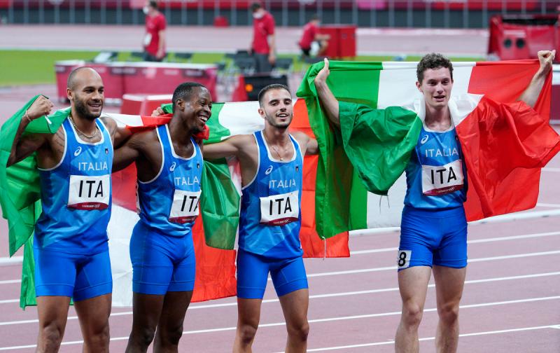 Staffetta 4x100 ITA ORO Foto Luca Pagliaricci GMT _TOK7633 copia Staffetta 4x100 ITA ORO Foto Luca Pagliaricci GMT _TOK7633 copia