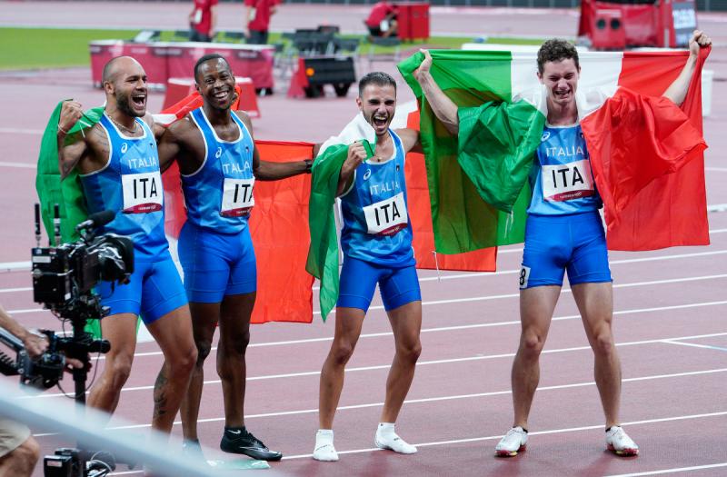 Staffetta 4x100 ITA ORO Foto Luca Pagliaricci GMT _TOK7650 copia Staffetta 4x100 ITA ORO Foto Luca Pagliaricci GMT _TOK7650 copia