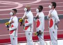 Staffetta 4x100m Premiazione ORO Foto Luca Pagliaricci GMT PAG05036 copia