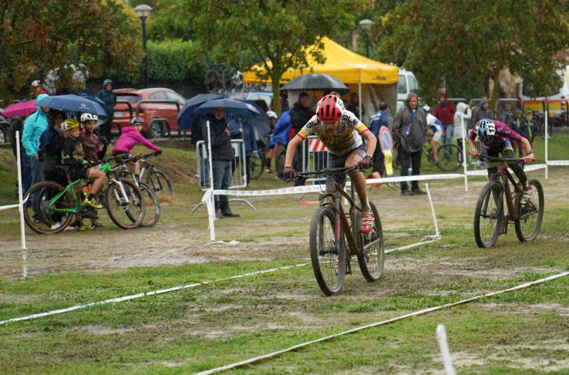Mountain Bike Ph Luca Pagliaricci LPA08470 copia  Mountain Bike Ph Luca Pagliaricci LPA08470 copia