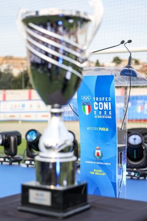 coni cnx127872px
