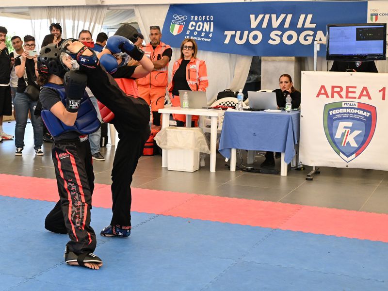 1004 trofeo coni  kick boxing ph bizzi agu 1004 trofeo coni  kick boxing ph bizzi agu
