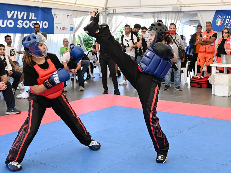 1004 trofeo coni  kick boxing ph bizzi agu 1004 trofeo coni  kick boxing ph bizzi agu