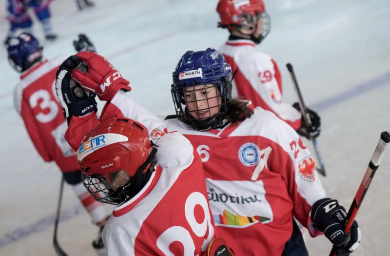 2218 Hockey 147 ph Simone Ferraro 31-SFA08910 2218 Hockey 147 ph Simone Ferraro 31-SFA08910