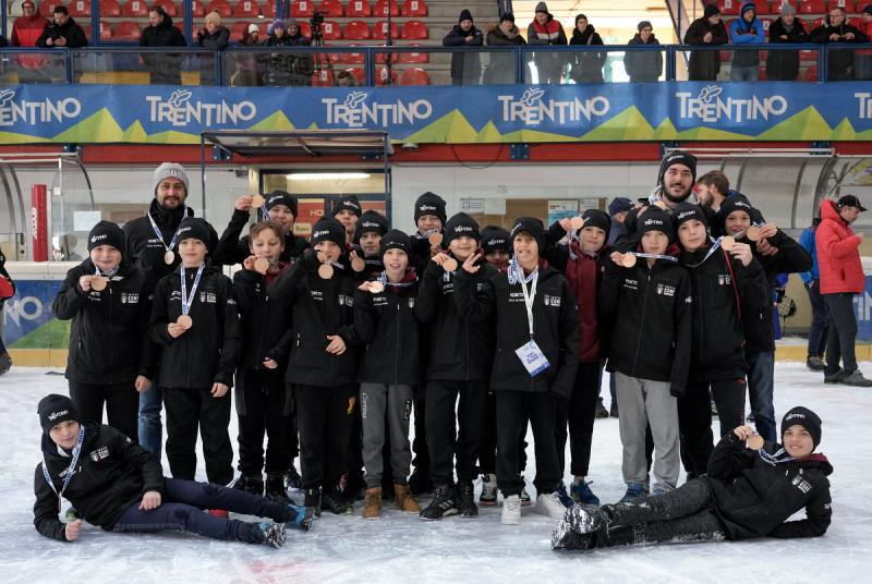 2218 Hockey 164 ph Simone Ferraro 14-SFA09278 2218 Hockey 164 ph Simone Ferraro 14-SFA09278