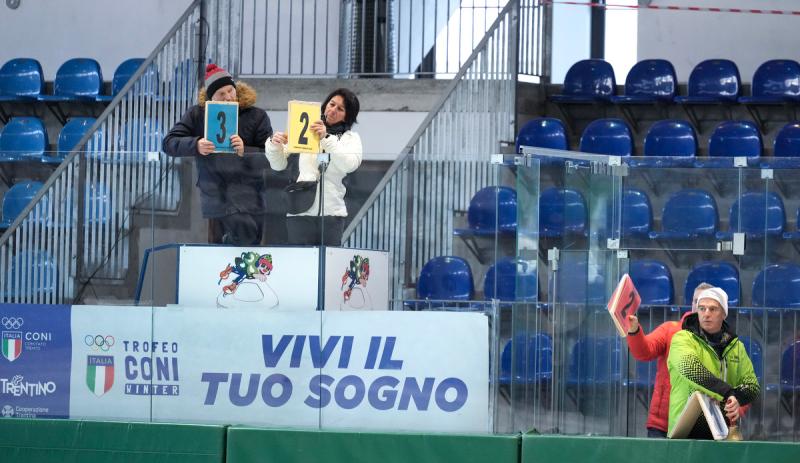 2218 Short Track 140 ph Simone Ferraro 38-SFA08552 2218 Short Track 140 ph Simone Ferraro 38-SFA08552