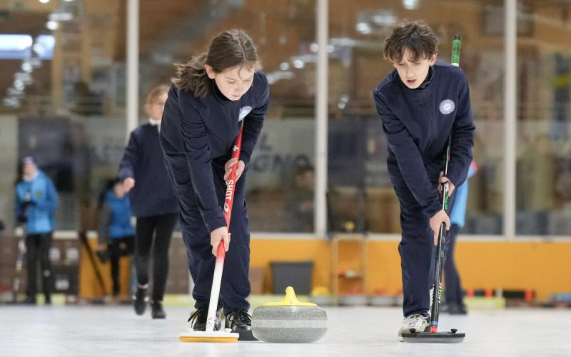 2217 Curling 085 ph Simone Ferraro 39-SFA07528 2217 Curling 085 ph Simone Ferraro 39-SFA07528