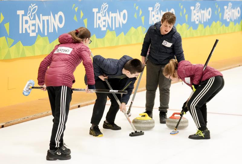 2217 Curling 099 ph Simone Ferraro 25-SFA07842 2217 Curling 099 ph Simone Ferraro 25-SFA07842