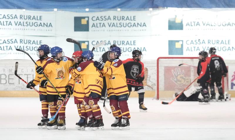 2217 Hockey Veneto Aosta 045 ph Simone Ferraro 26-SFA06457 2217 Hockey Veneto Aosta 045 ph Simone Ferraro 26-SFA06457