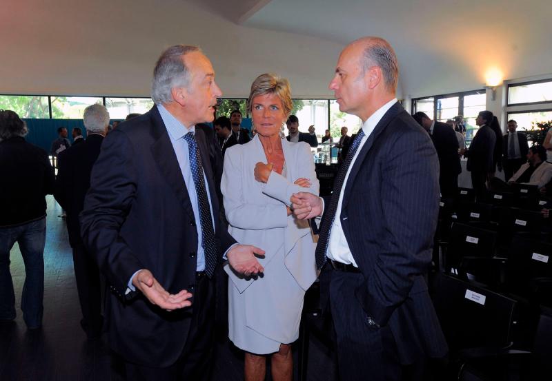 logo2020carbonegmt094 logo2020carbonegmt094