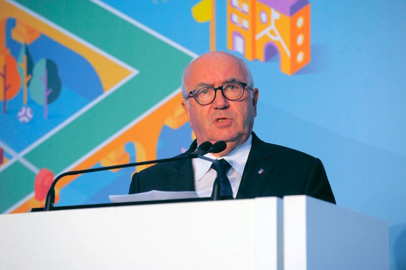 logo2020carbonegmt105 logo2020carbonegmt105