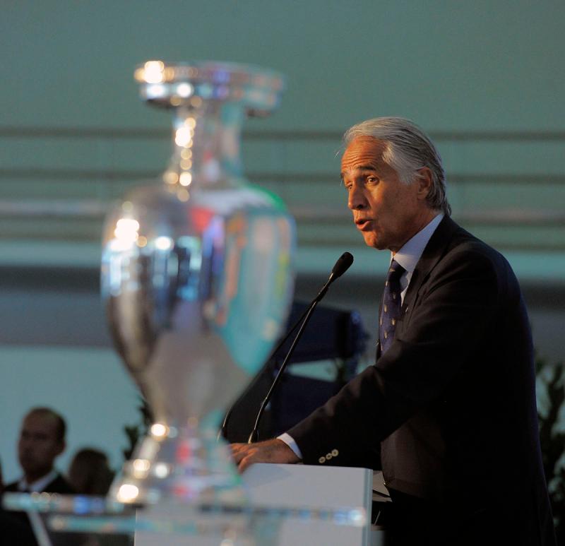 logo2020carbonegmt114 logo2020carbonegmt114