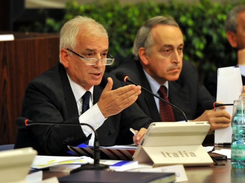 vezzaligmt043 vezzaligmt043