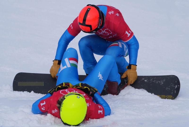 220212 Visintin Moioli ITA Snowboard Cross Mixed Team ARGENTO Ph Luca Pagliaricci LUC02679 copia 220212 Visintin Moioli ITA Snowboard Cross Mixed Team ARGENTO Ph Luca Pagliaricci LUC02679 copia