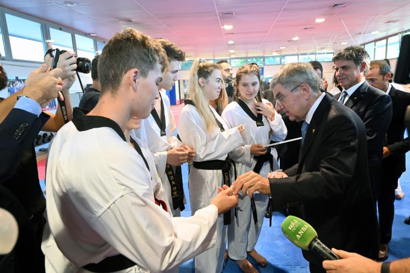 bach collare d oro foto mezzelani GMT 210 bach collare d oro foto mezzelani GMT 210