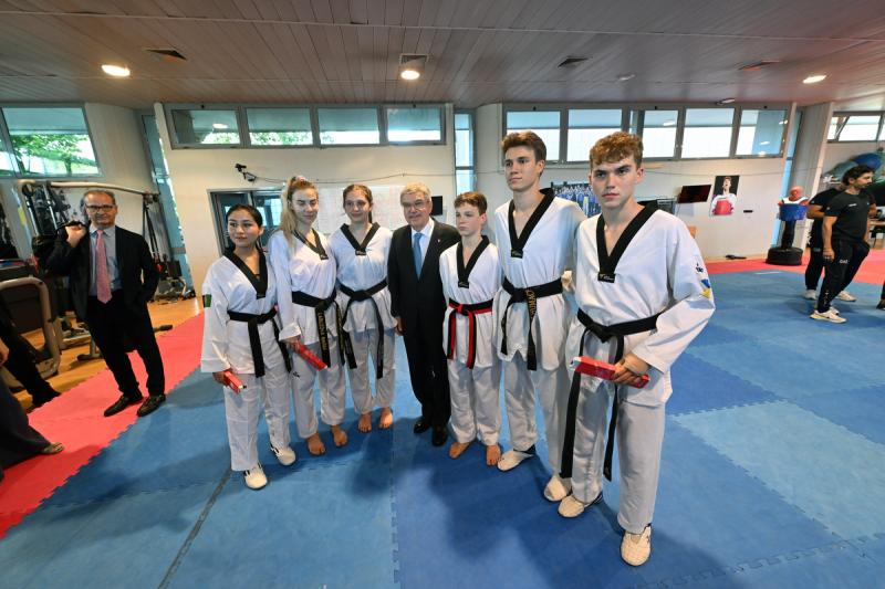 bach collare d oro foto mezzelani GMT 213 bach collare d oro foto mezzelani GMT 213