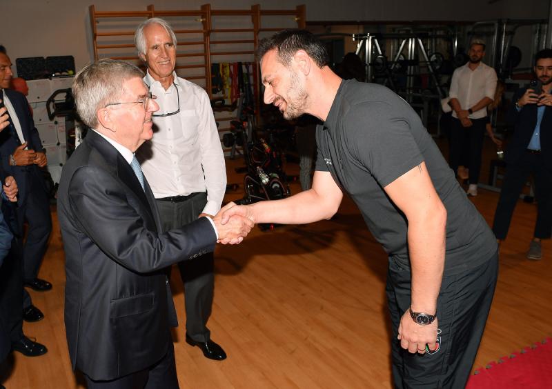 bach collare d oro foto mezzelani GMT 229 bach collare d oro foto mezzelani GMT 229