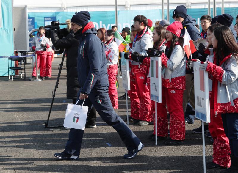 35 Welcome Ceremony Ferraro-Pagliaricci - GMT 35 Welcome Ceremony Ferraro-Pagliaricci - GMT