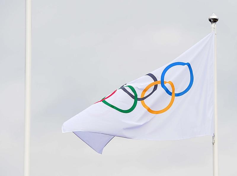 alzabandiera foto ferraro mezzelani gmt 008 alzabandiera foto ferraro mezzelani gmt 008