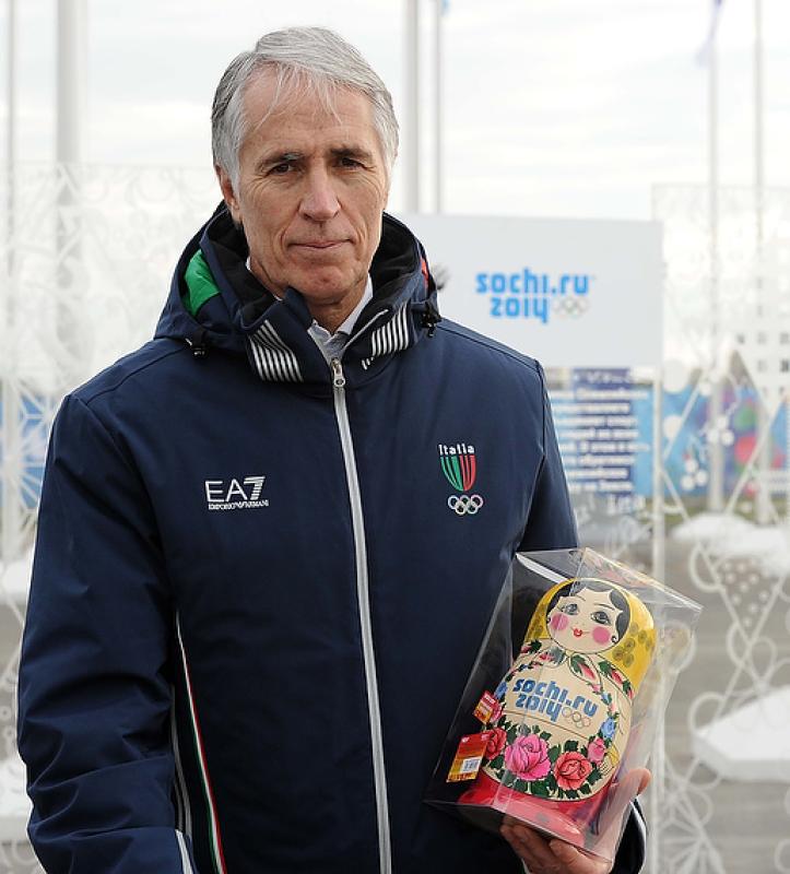 alzabandiera foto ferraro mezzelani gmt 032 alzabandiera foto ferraro mezzelani gmt 032