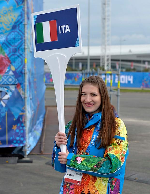 alzabandiera foto ferraro mezzelani gmt 051 alzabandiera foto ferraro mezzelani gmt 051